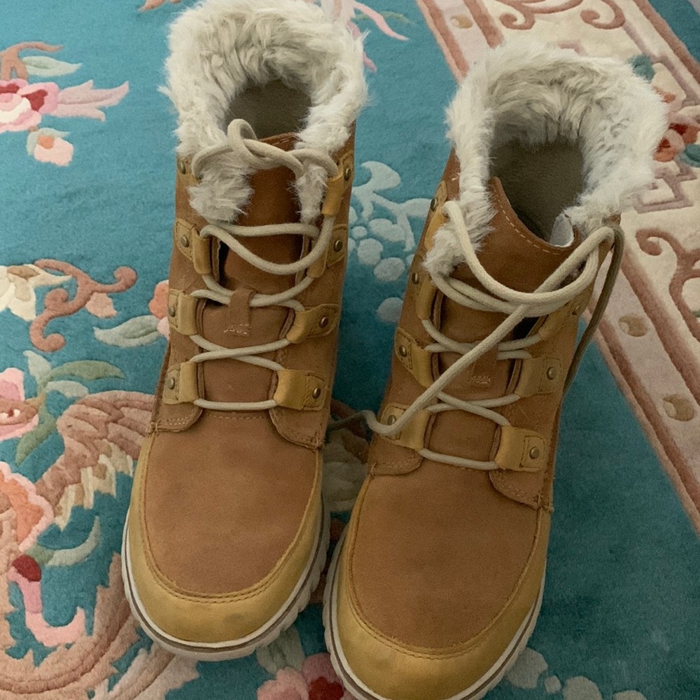 Sorel Explorer Boots